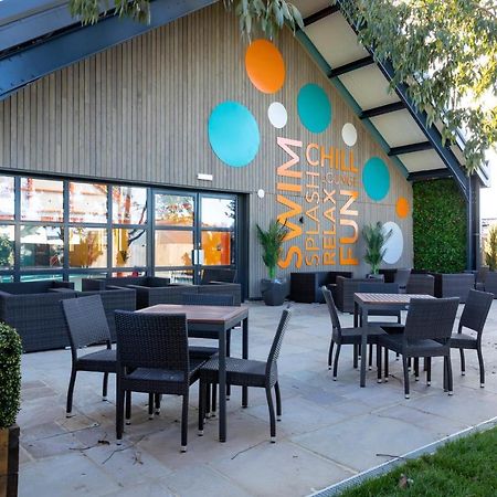 ホテル Camping Pods, Dovercourt Holiday Park ハリッジ エクステリア 写真