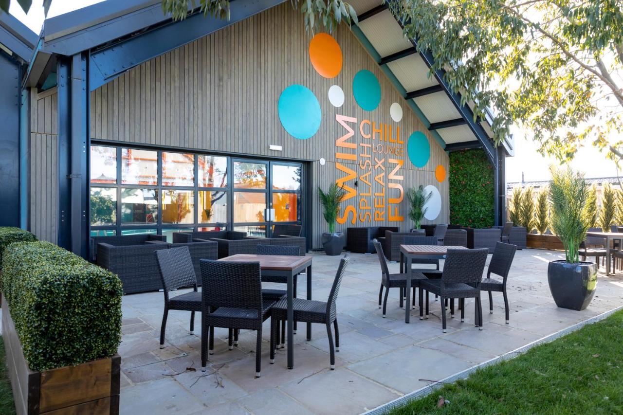 ホテル Camping Pods, Dovercourt Holiday Park ハリッジ エクステリア 写真